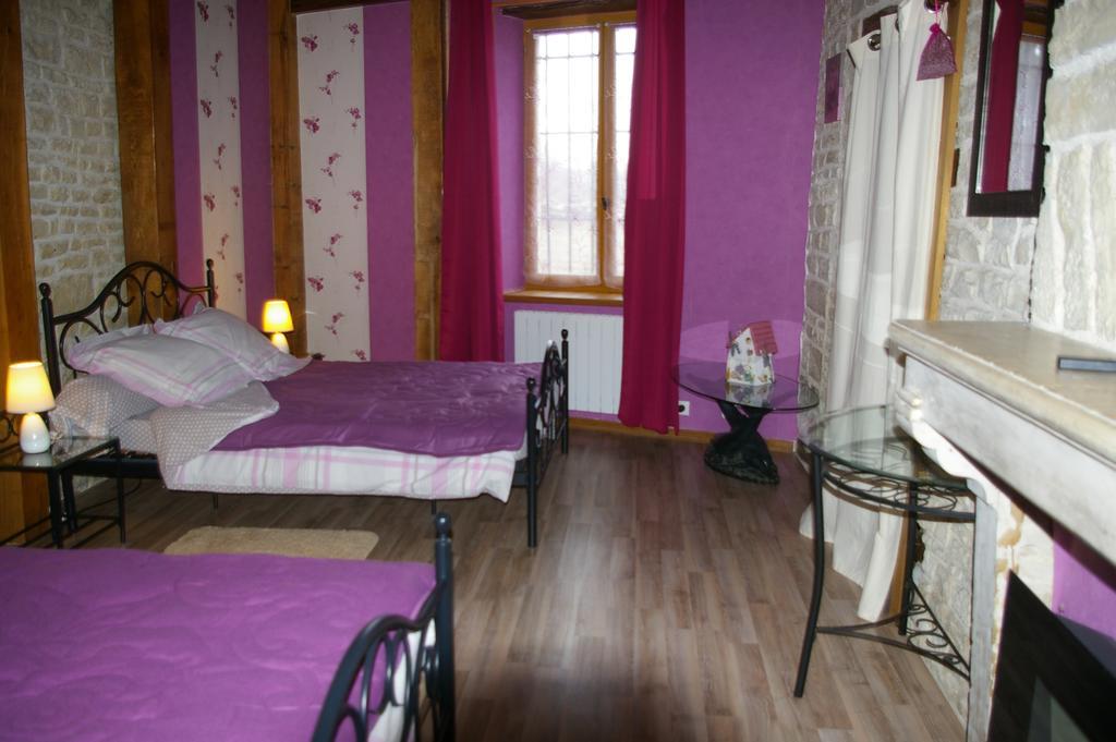 Gite Au Chalet Laferté-sur-Aube Room photo