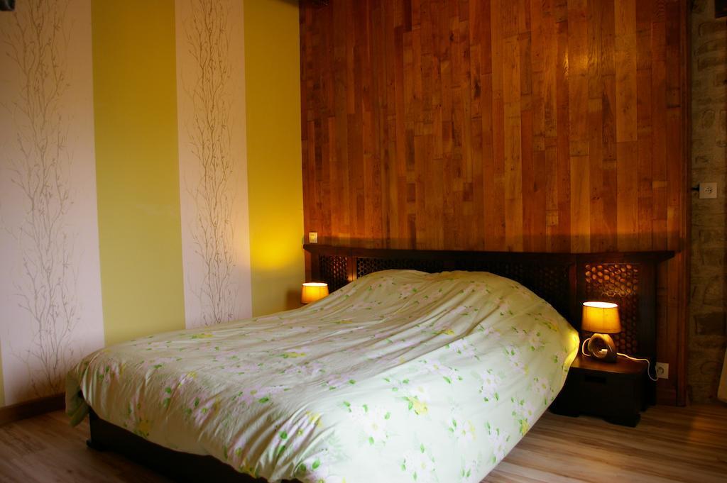 Gite Au Chalet Laferté-sur-Aube Room photo